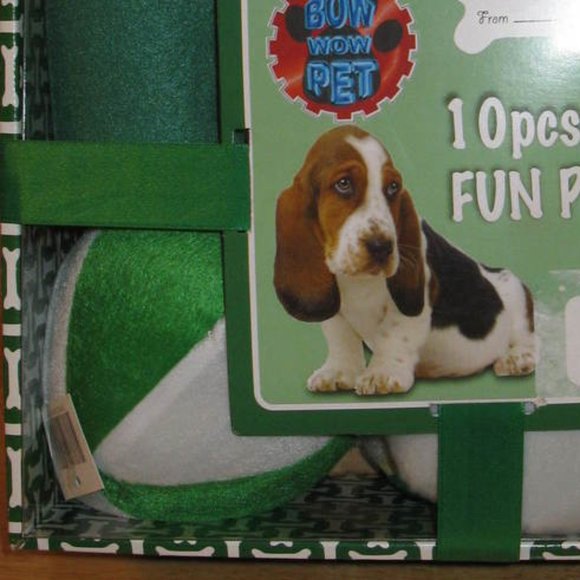 Dog Toys 10 Piece Fun Pack Blanket Rope Toy Football Squeaker Frisbee Bone New - Picture 4 of 4